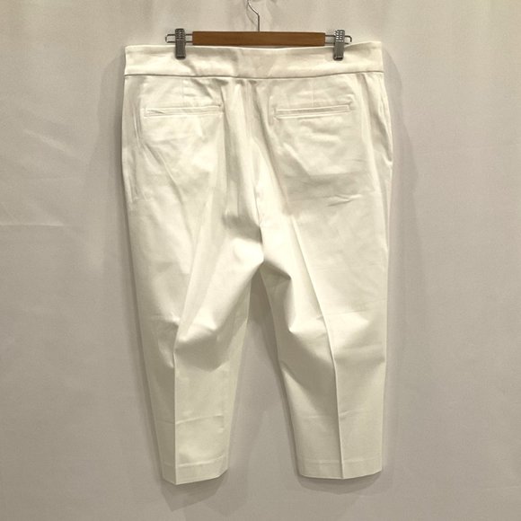 CHAPS Ladies Size 16 White Slim Fit Capri Pants – NEW - Picture 6 of 10